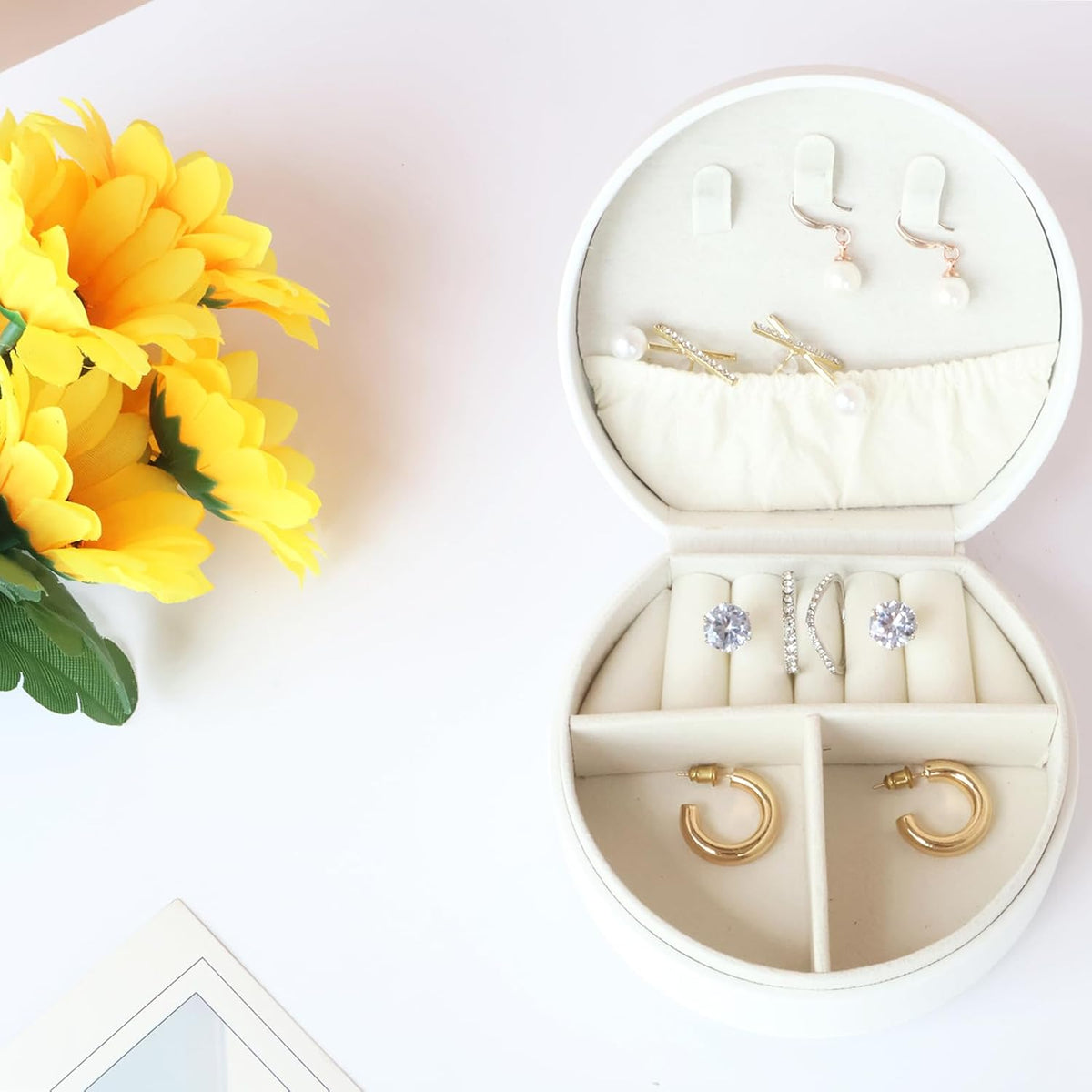 Travel Jewelry Case,Personalized Jewelry Box,Elegant Half-Moon Design with Personalized Golden Initial Case,Personalized Gifts for Women,Jewelry organizer;Personalized Gifts for Women or Friends(M)