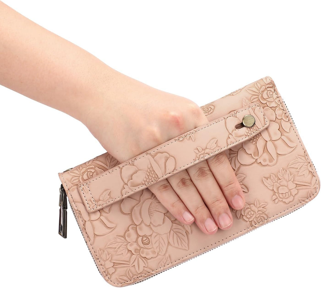 GAEKEAO RFID Leather Wristlet Wallet for Women with Grip Strap