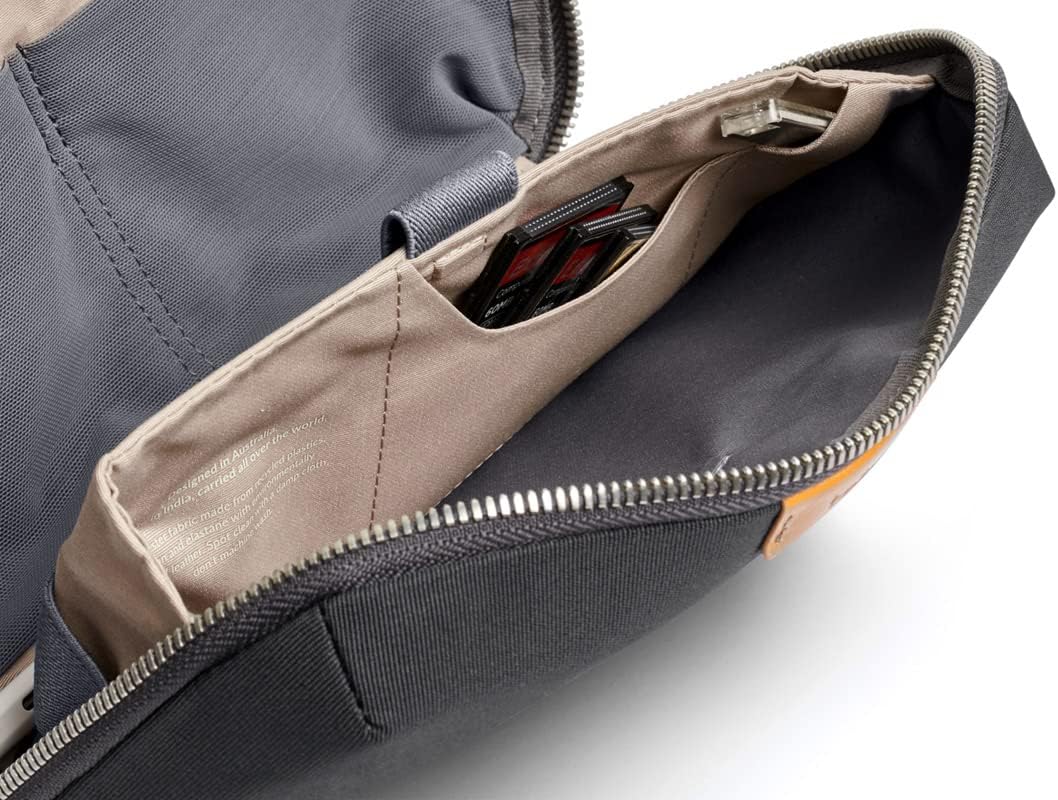 Bellroy Tech Kit (Tech Accessories Organizer Pouch, Zipper Closure Design, Stores Power Bank, Phone Charger, Cables & More, Internal)