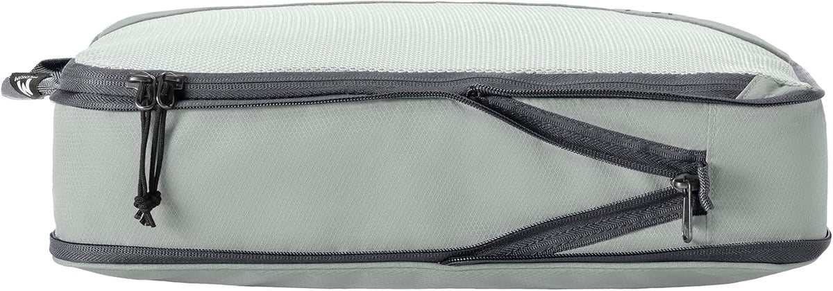 Eagle Creek Pack-It Isolate Compression - Lightweight Cube for Optimizing Luggage Space - Easy-Grab Zipper - Convenient Top Handle - Recycled Materials - Small