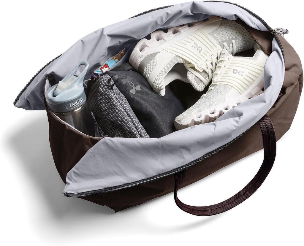 Bellroy Lite Duffel (lightweight technical duffel bag)