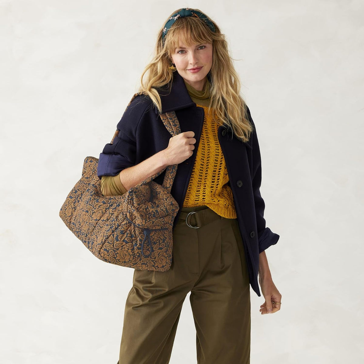 Vera Bradley Women's Featherweight Original Duffel Bag, Lotus Montage Roasted Pecan, One Size