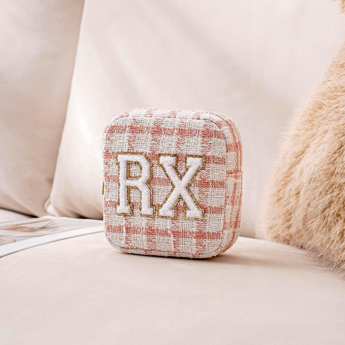 uekeboag Personalized Small Checkered Medicine Cosmetic Bag, Cute Plaid Pattern Chenille Letter Patch RX Drug Pouch with Zipper, Makeup Travel Gift Bag for Women and Girls (08 Pink Checkered)