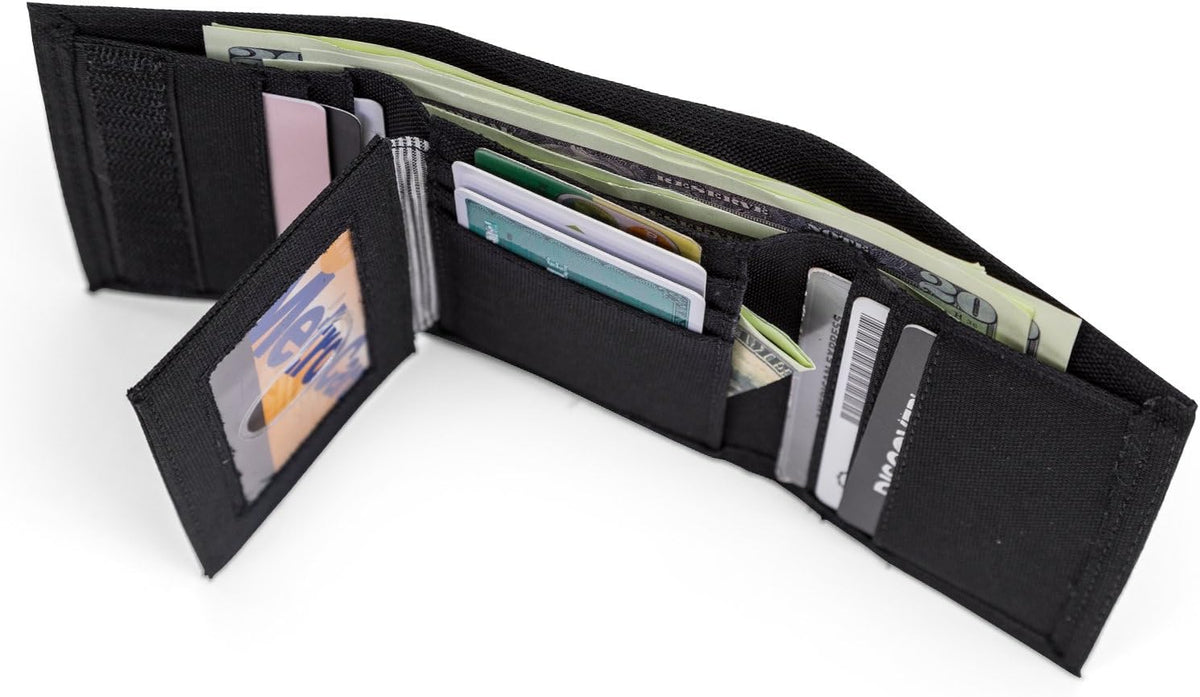 Timberland Men's Nylon Trifold Wallet