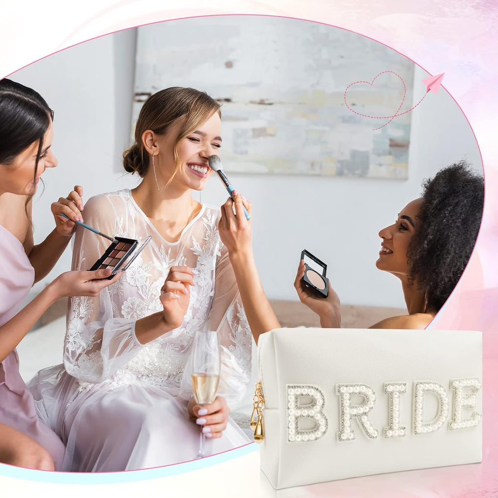 2PCS Bride to be Patch Letter Makeup Bag Bridal Shower Gifts for Engagement Wedding Bachelorette Bridesmaid Gifts for Bride Mrs Pearl Rhinestone Travel Bag White PU Leather Make Up Bag Pouch for Purse