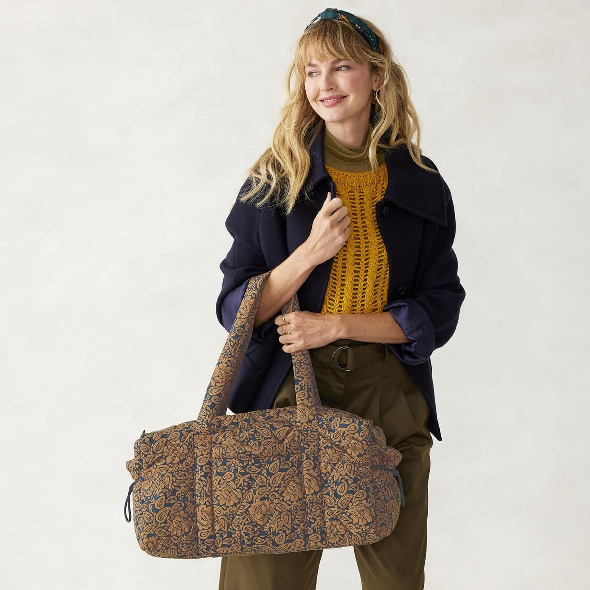 Vera Bradley Women's Featherweight Original Duffel Bag, Lotus Montage Roasted Pecan, One Size