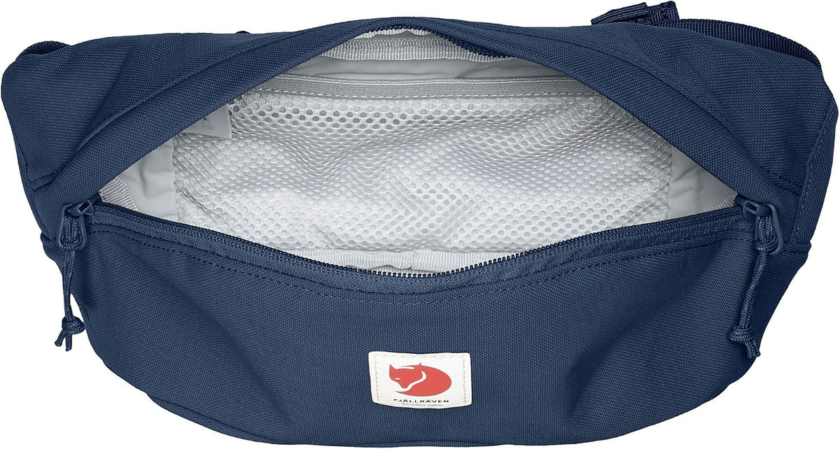 Fjällräven Ulvo Hip Pack Medium - Waterproof Bergshell Fabric, Durable Storage, Adjustable Belt- Hiking, Travel
