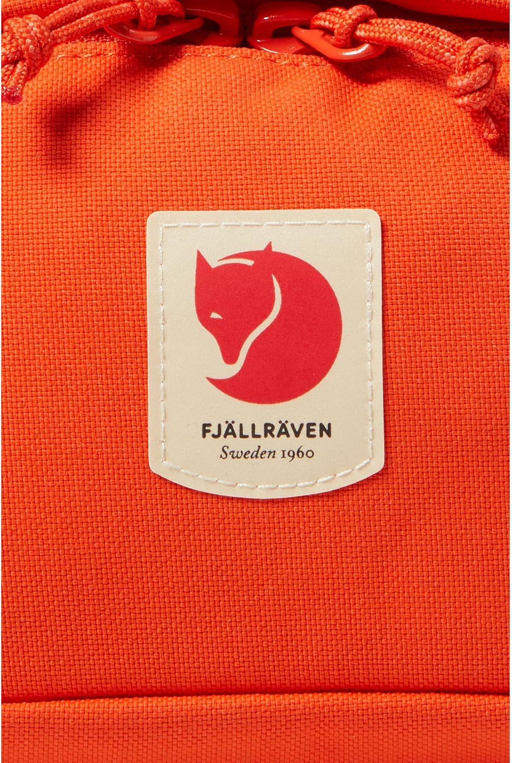 Fjällräven Ulvo Hip Pack Medium - Waterproof Bergshell Fabric, Durable Storage, Adjustable Belt- Hiking, Travel