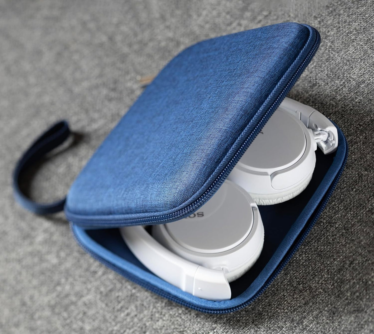 Ginsco Slim Protect Case Compatible with Sony ZX Series Wired On-Ear Headphones, MDR-ZX110 / MDR-ZX110AP / MDRZX110NC / MDR-ZX310AP, Hard Shell Travel Carrying Headphone Case (Blue-S)